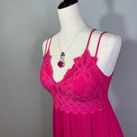 #118 Beautiful Long Maxi Dress - Picture 9 of 15